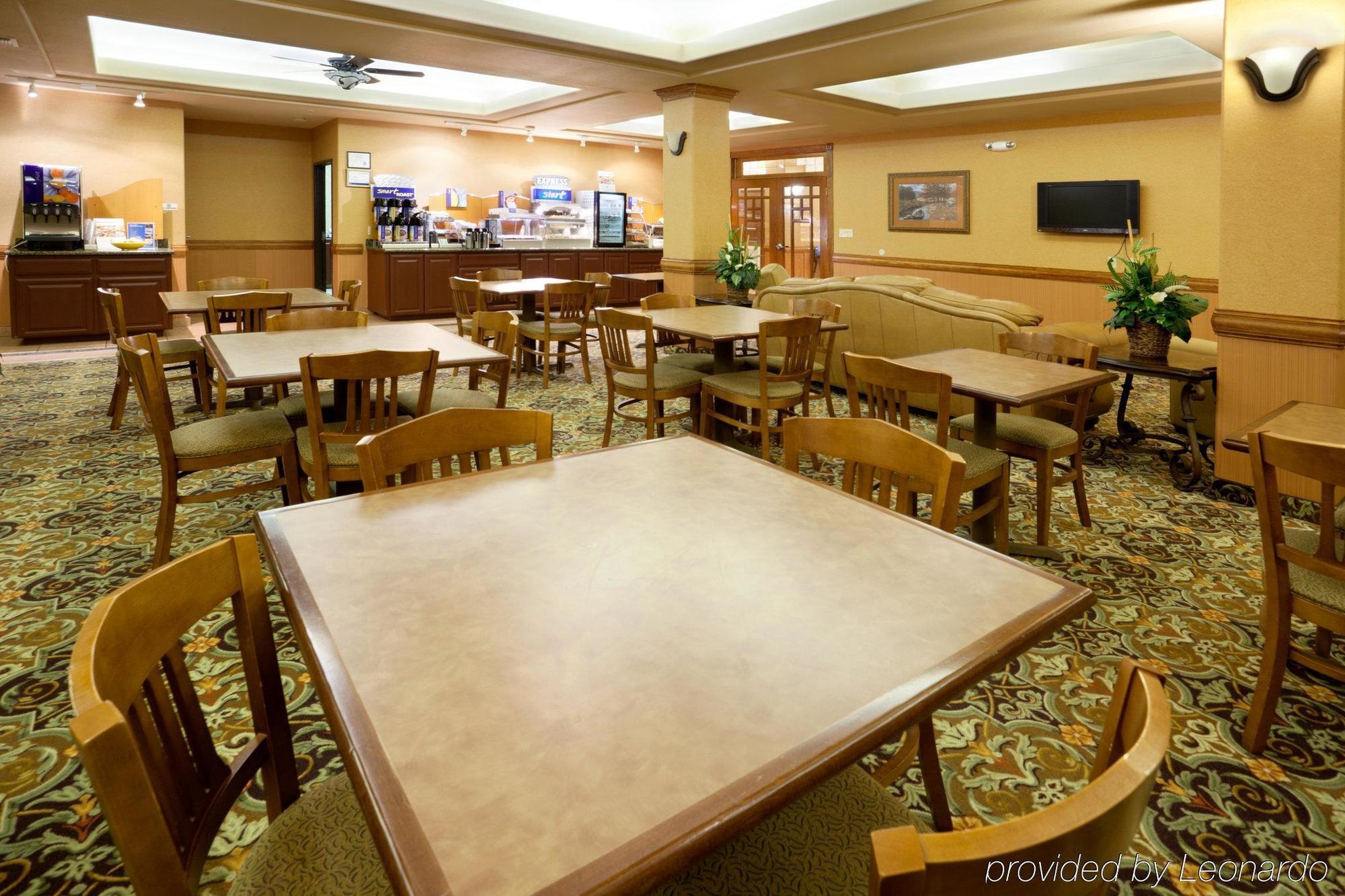 Holiday Inn Express Hotel And Suites Alice By Ihg Eksteriør bilde