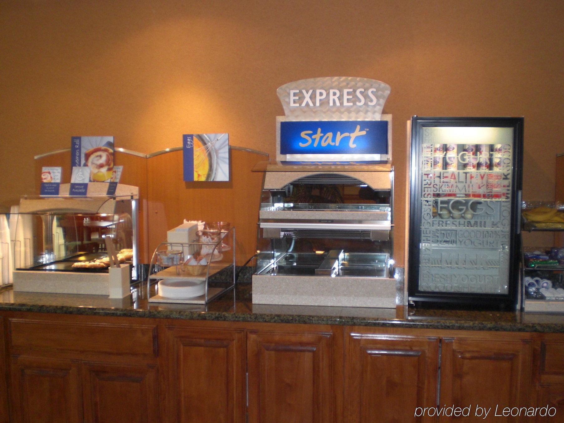 Holiday Inn Express Hotel And Suites Alice By Ihg Eksteriør bilde