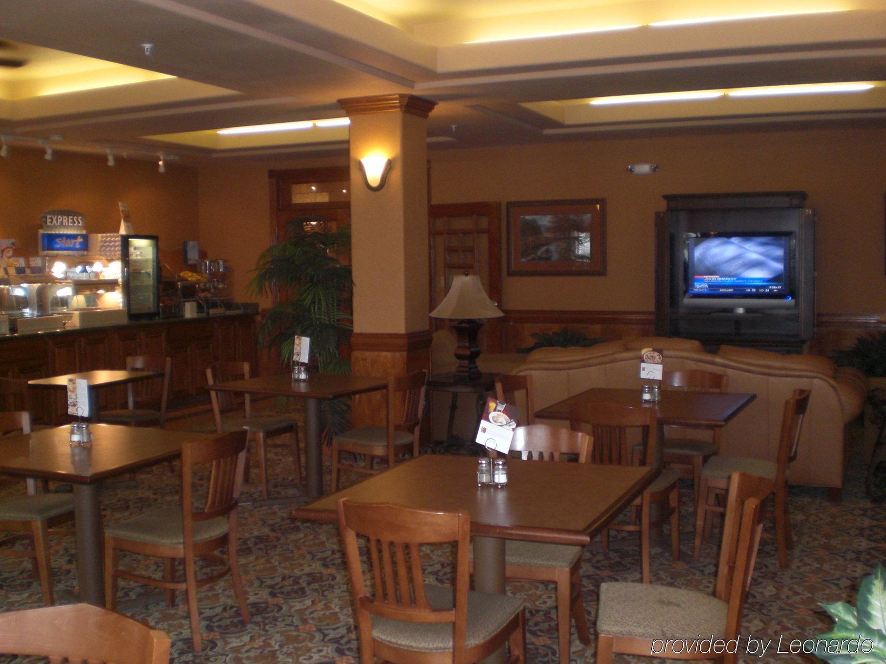 Holiday Inn Express Hotel And Suites Alice By Ihg Eksteriør bilde