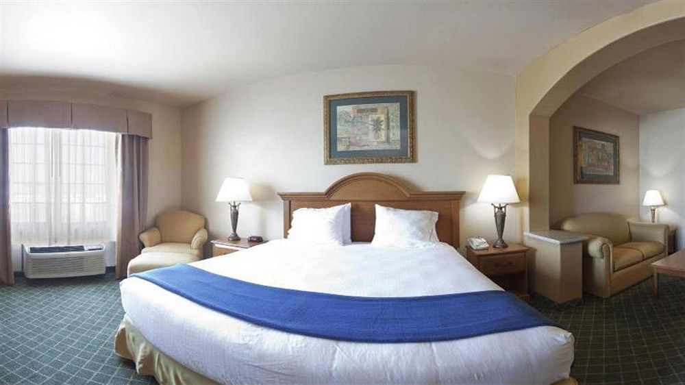 Holiday Inn Express Hotel And Suites Alice By Ihg Eksteriør bilde